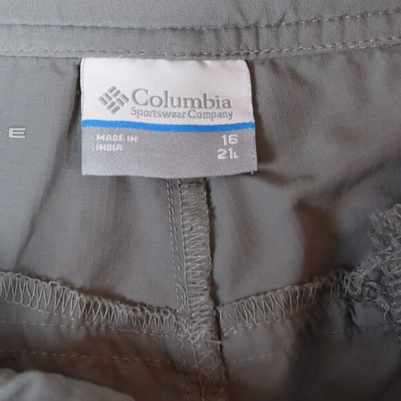 Columbia Gray Nylon Hiking Capri Pants Size 16 Gorpcore Cargo Packable Travel - Picture 6 of 10